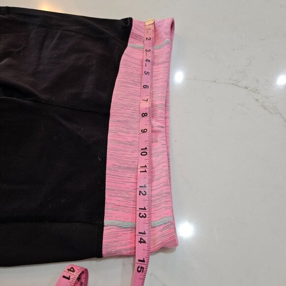 Lululemon Breathe Easy Crop Leggings Size 8 Black & Pink Mesh Leg Back - Picture 9 of 11